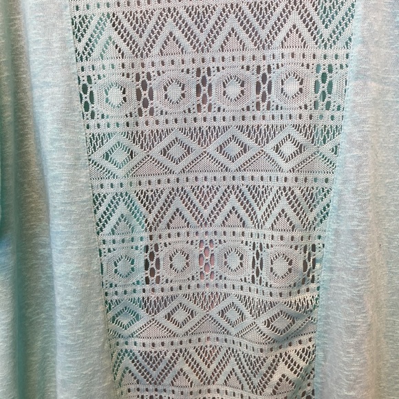 Woman’s mid sleeved , crochet back dressy turquoise pull on sweater. Like new. - Picture 3 of 4